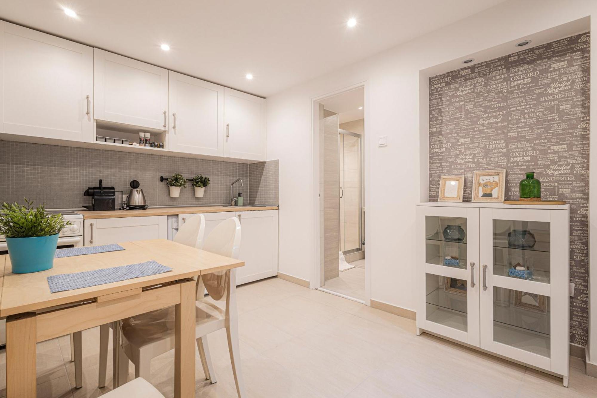 Beautiful Home At Basilca 3-4 Budapest Exterior photo